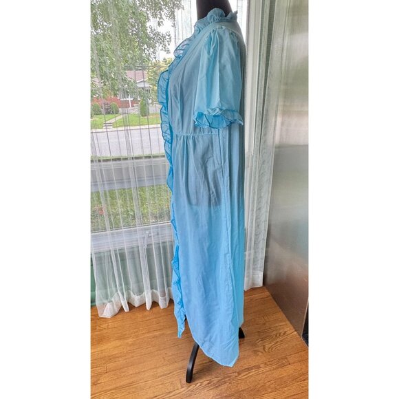 Vintage 1980s robe, baby blue, ruffled edges & trim, short puff sleeves - Picture 3 of 8